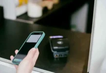 How to Use iPhone to Pay: Digital Wallet Apple Pay Apple Pay